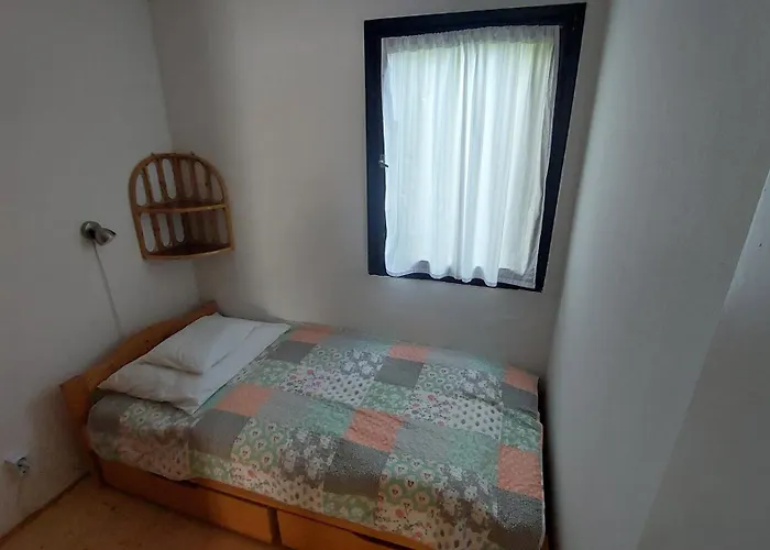 Mandulas Nyaralo * Zánka