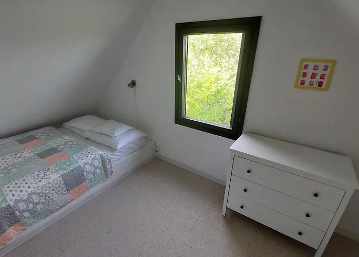 Mandulas Nyaralo * Zánka